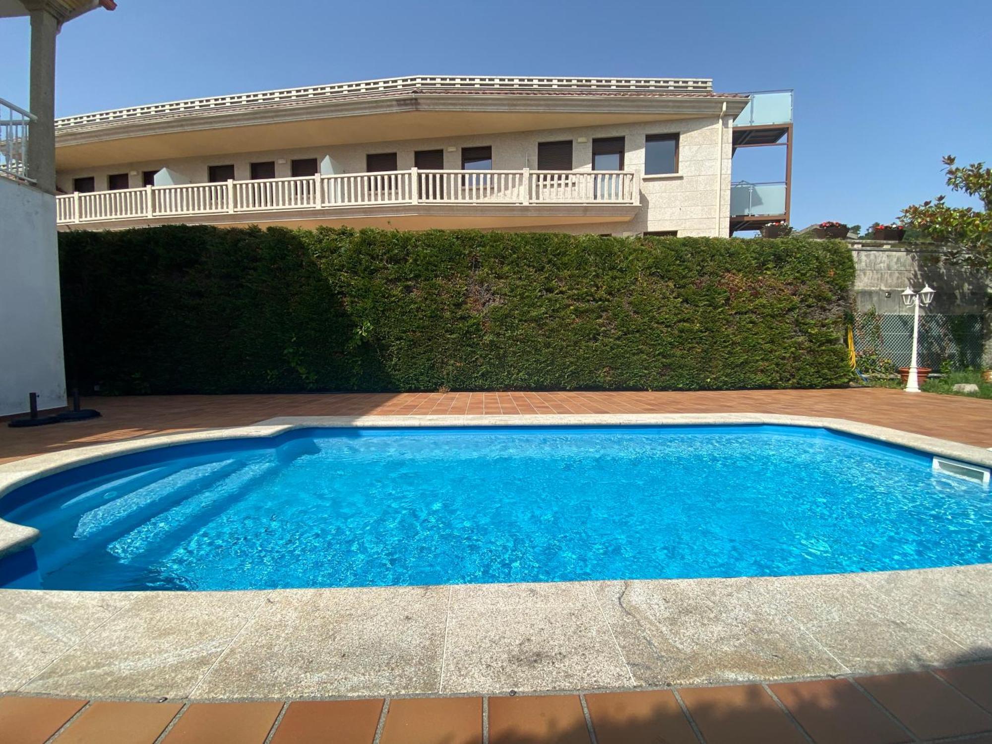 Major Beach And Lake Pontevedra Exterior foto