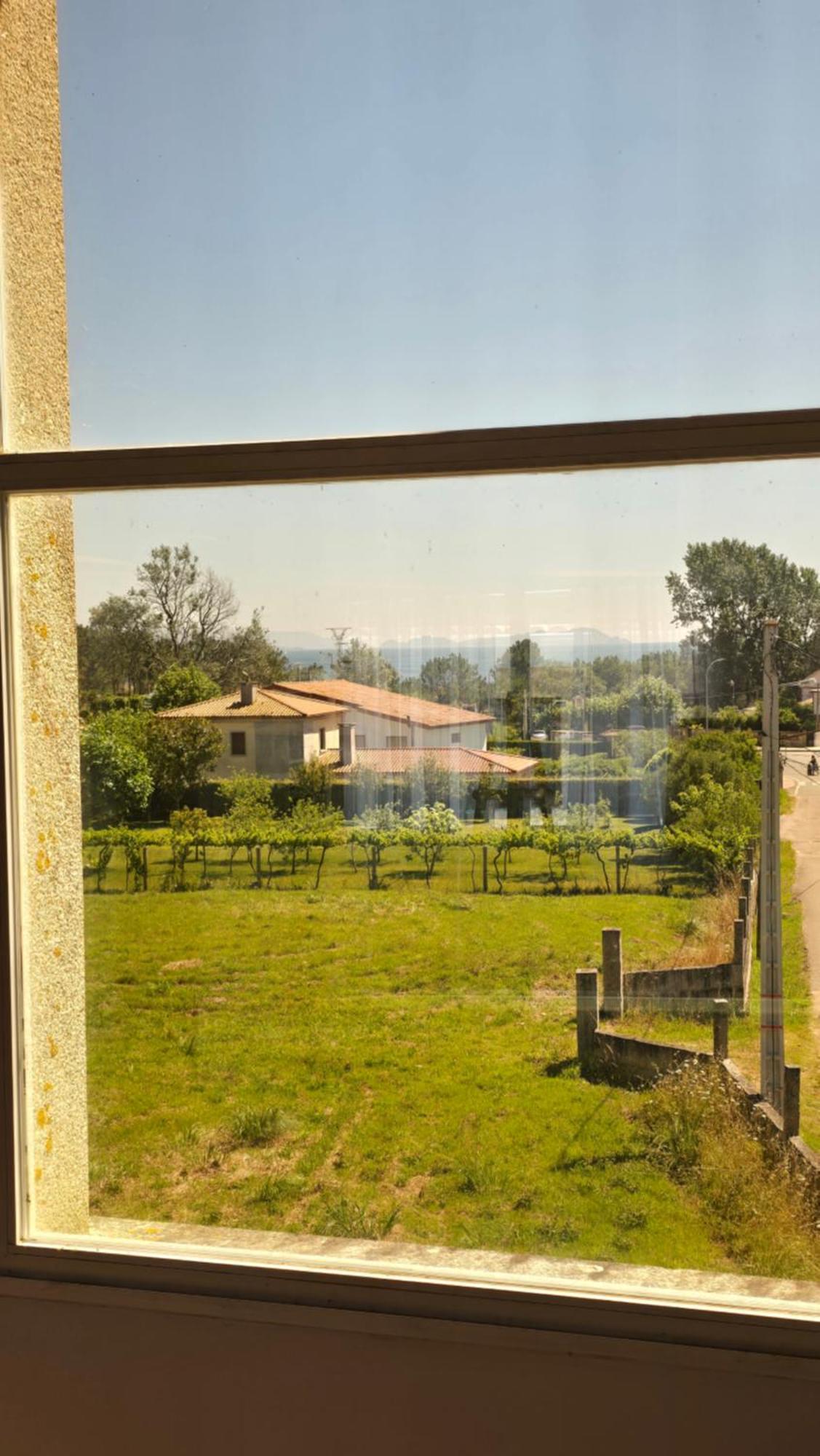 Major Beach And Lake Pontevedra Exterior foto